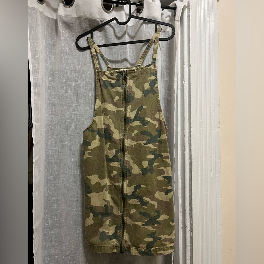 Camo jumper